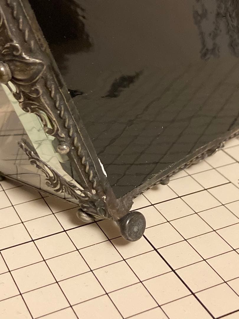 匿名配送 小物入れ 五芒星 足付きステンドグラス風アクセサリーボックス 星 魔女