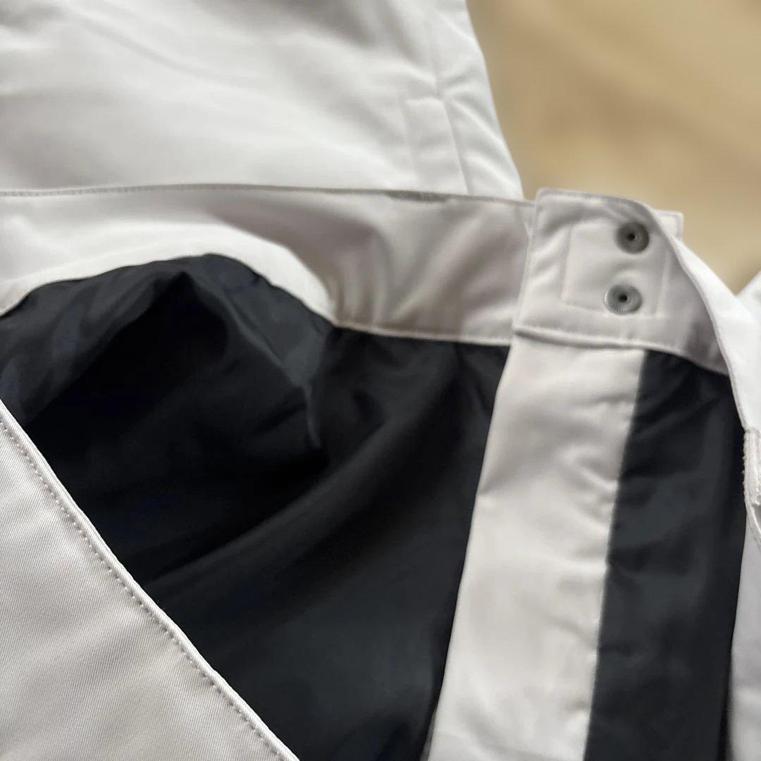 新品　オークリー　メンズ　スノーボードパンツ　オフホワイト　撥水　日本XLサイズ