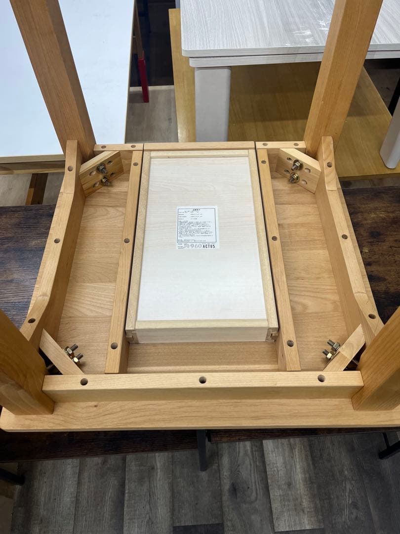 【北欧デンマーク製】ACTUS サイドテーブル