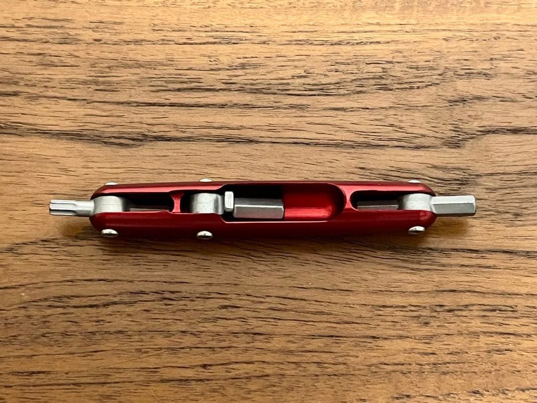 equipt サーディン レッド 携帯工具 新品未使用