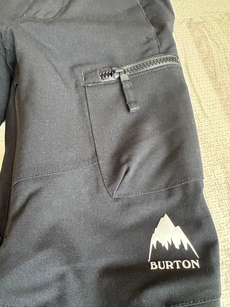 Burton 子ども用スキーウェア 黒/赤❤️120センチ