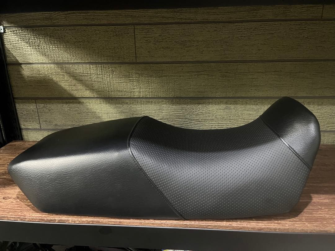 GPZ900R 純正シート　ロー加工2センチ