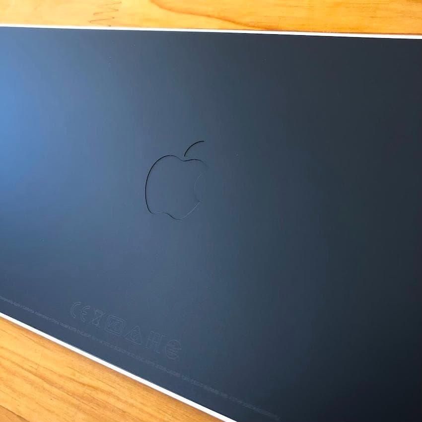 ほぼ新品｜USB-C｜Touch ID｜Magic Keyboard｜APPLE