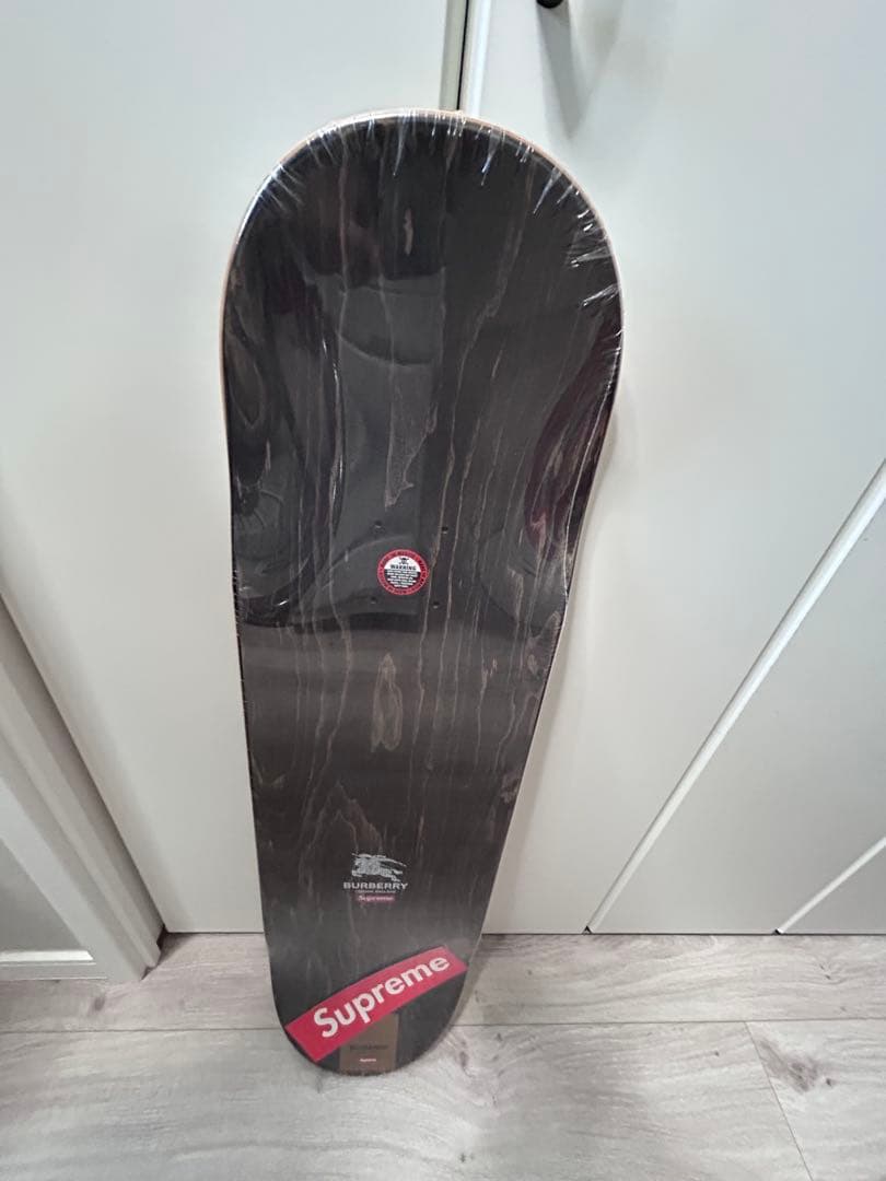 Supreme Burberry　スケボー デッキ