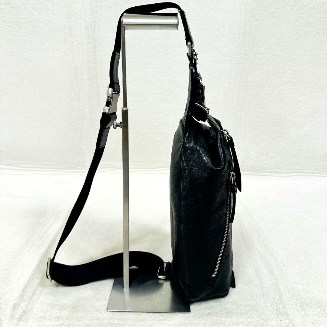 コーチ ボディバッグ トンプソン スリングバッグ ショルダーバッグ レザー 黒