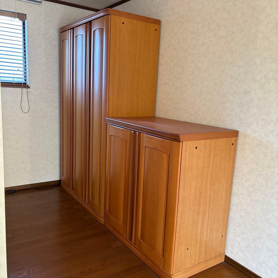 府中家具　3枚扉　婚礼家具　洋服タンス　箪笥