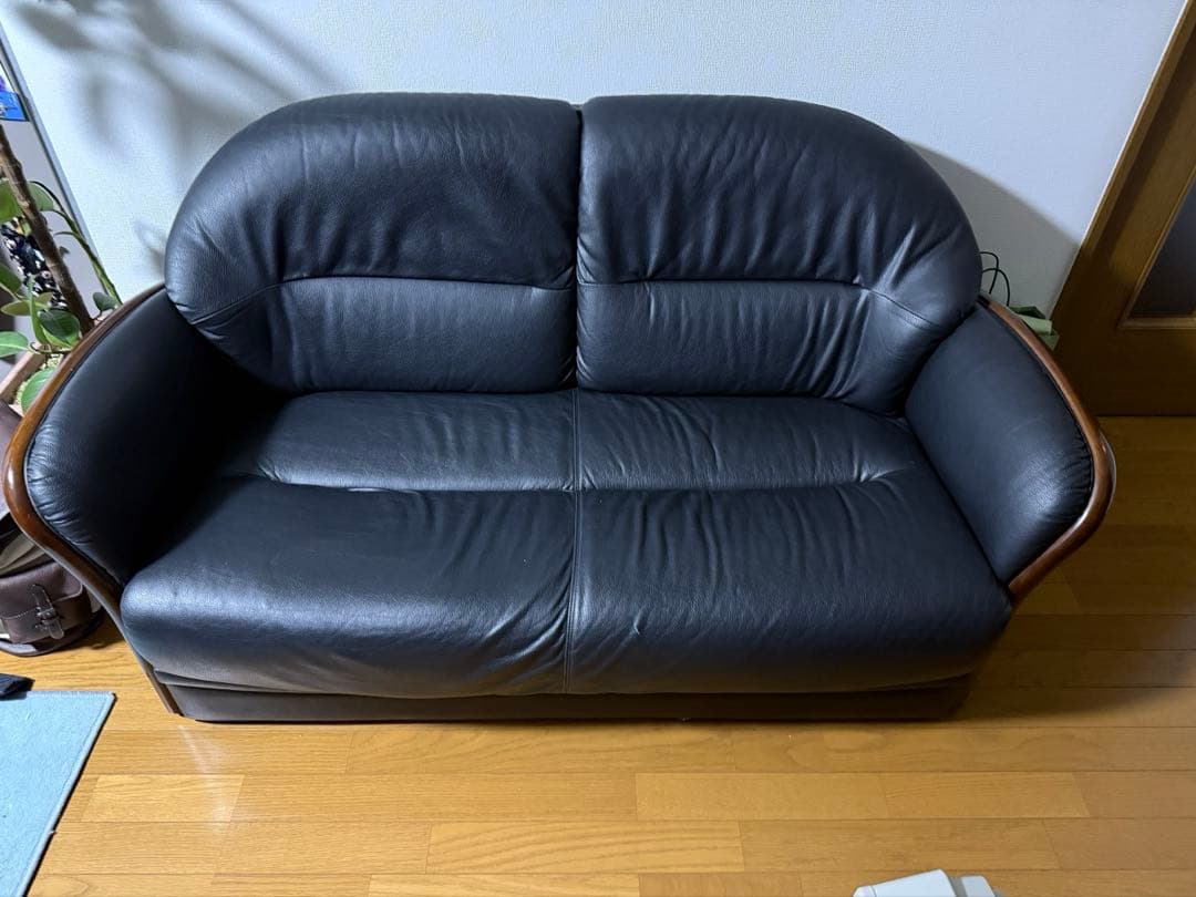 ￼マルニ　本革　2人掛けソファ