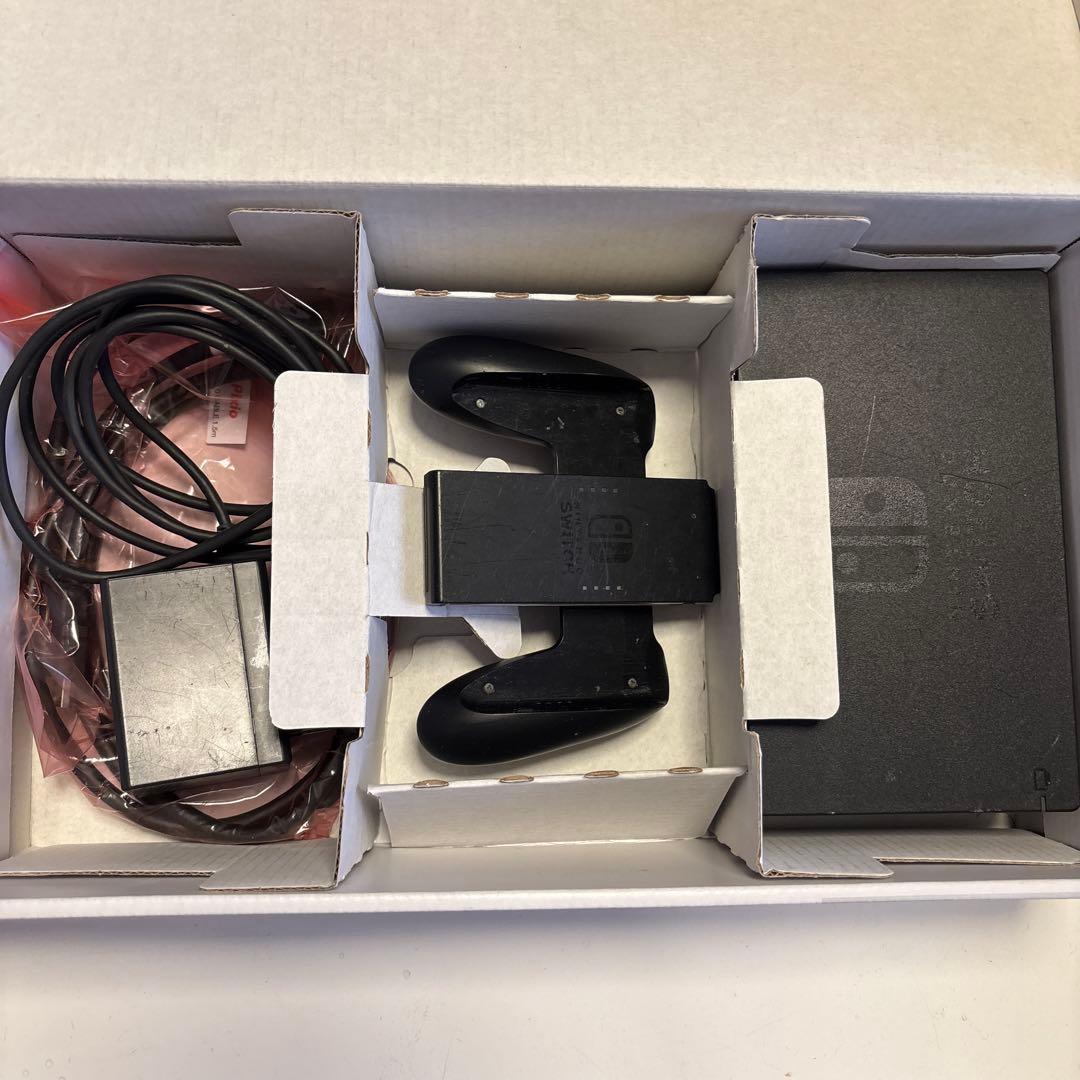 Nintendo Switch グレー 本体 ジョイコン付きジャンク品