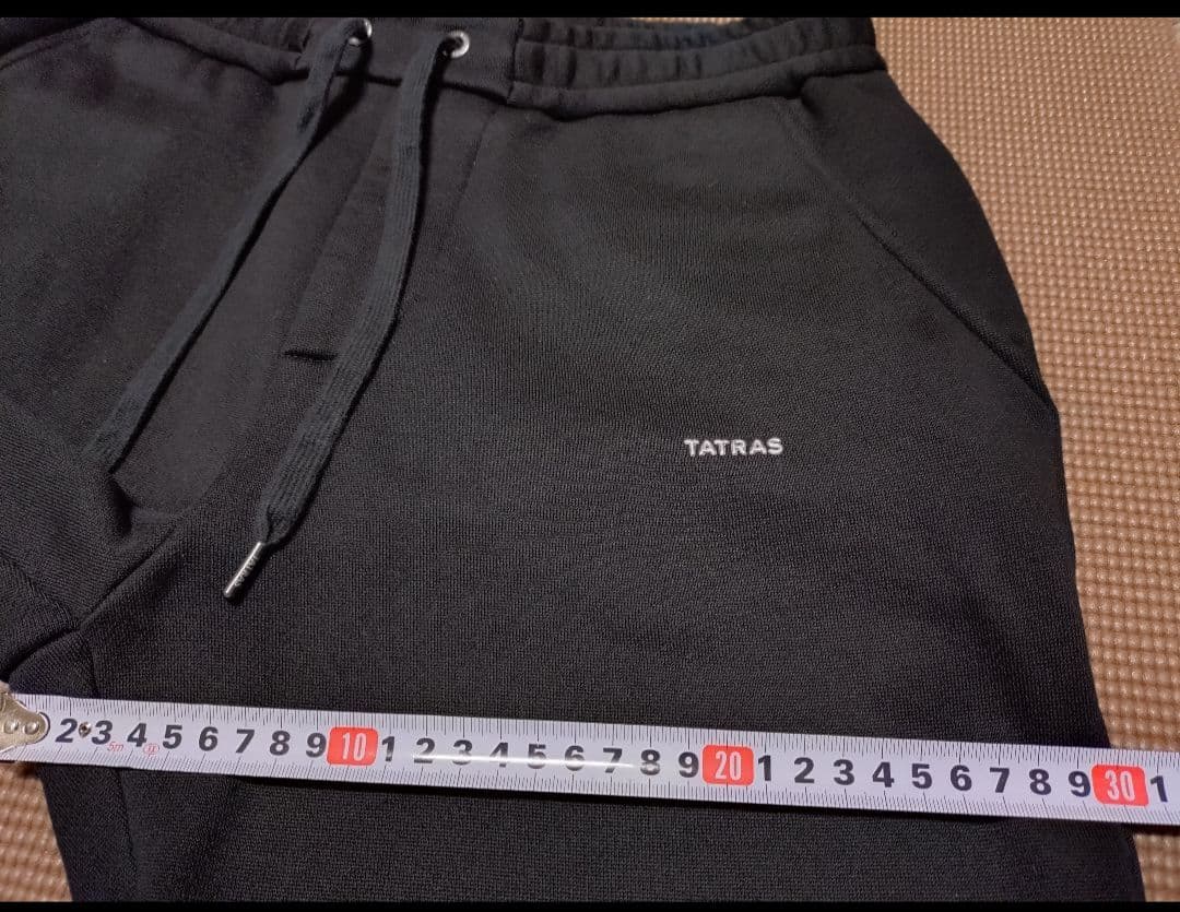『F.R』 TATRAS フォルミードパンツMサイズ・ショップ袋付き