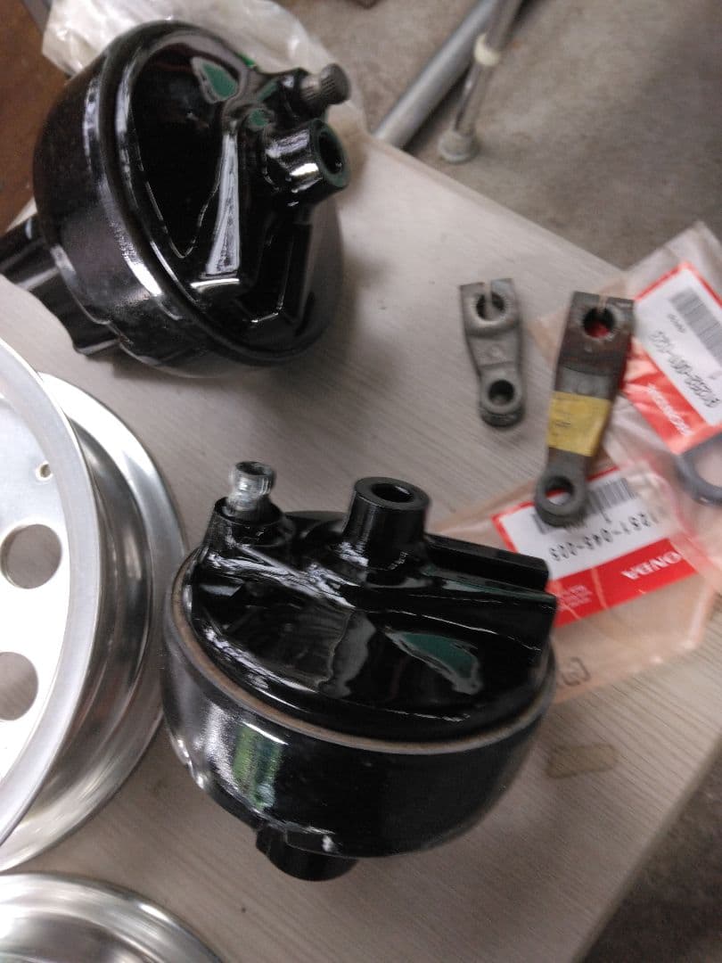 モンキー4l Z50z ？　アルミホイールと前後ハブ