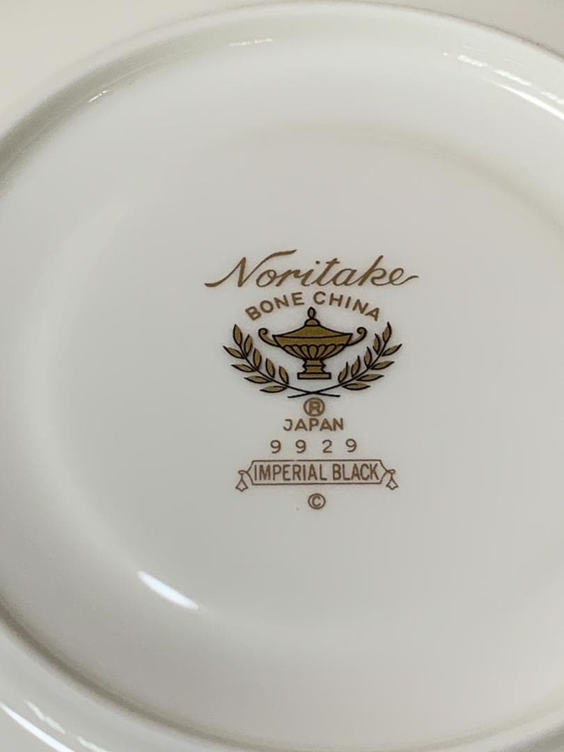 ノリタケ インペリアルブラック 食器セット ティーポット カップ プレート