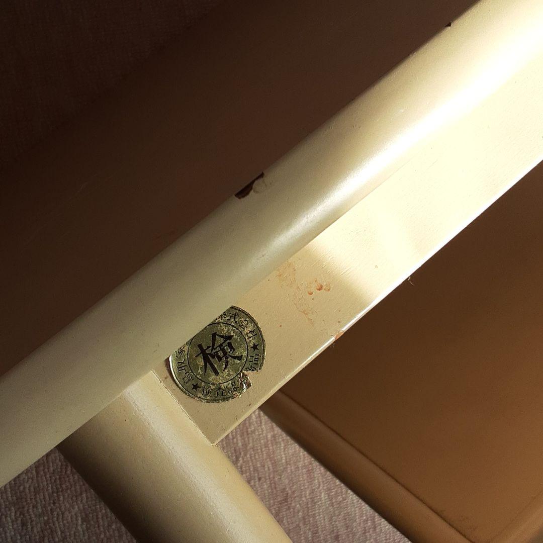 アンティーク家具　シャビーなテーブル　鳥取家具