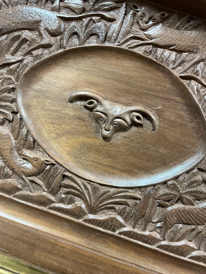 ヤギ　インド　アニマル　カシミール　伝統工芸品　ウォルナット　木製彫刻　ボックス