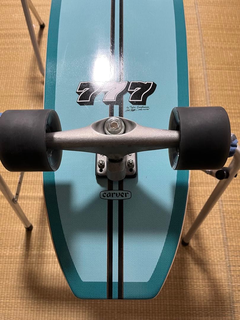 カーバースケートボードTYLER 777Surfskate 36.5