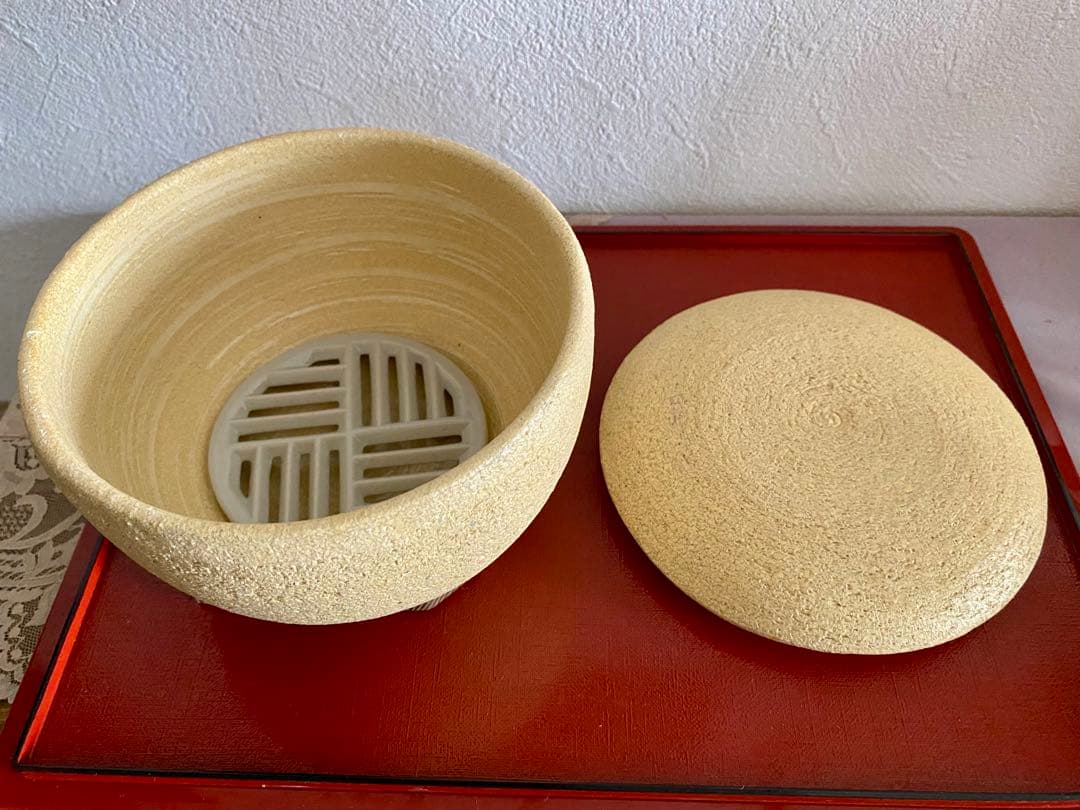 お値下げしました 未使用品：伊賀焼窯元『長谷園』の陶珍（大）陶器製おひつ 蓋付き