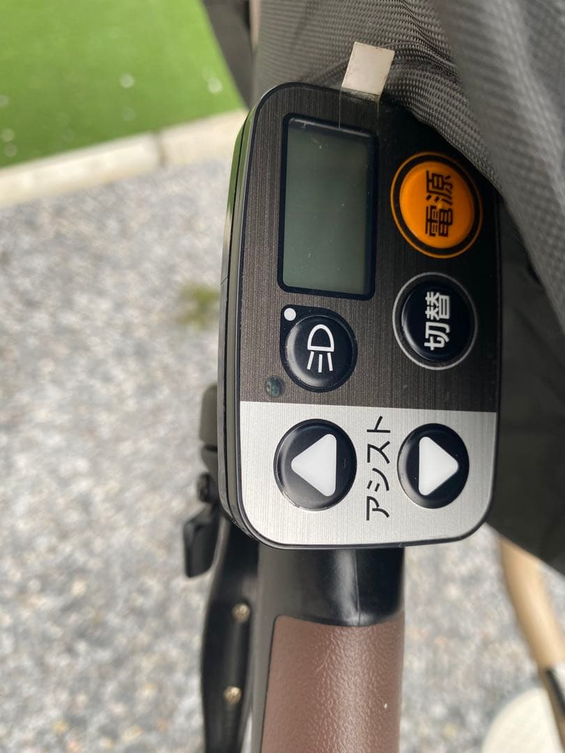 2024モデルギュットクルームDXマットオーツベージュ電動アシスト自転車