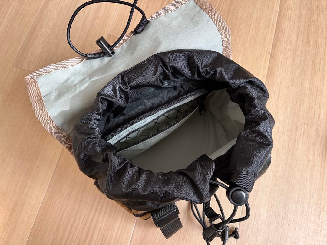 アウターシェルアドベンチャー / ドローコードハンドルバーバッグ　ライトおまけ