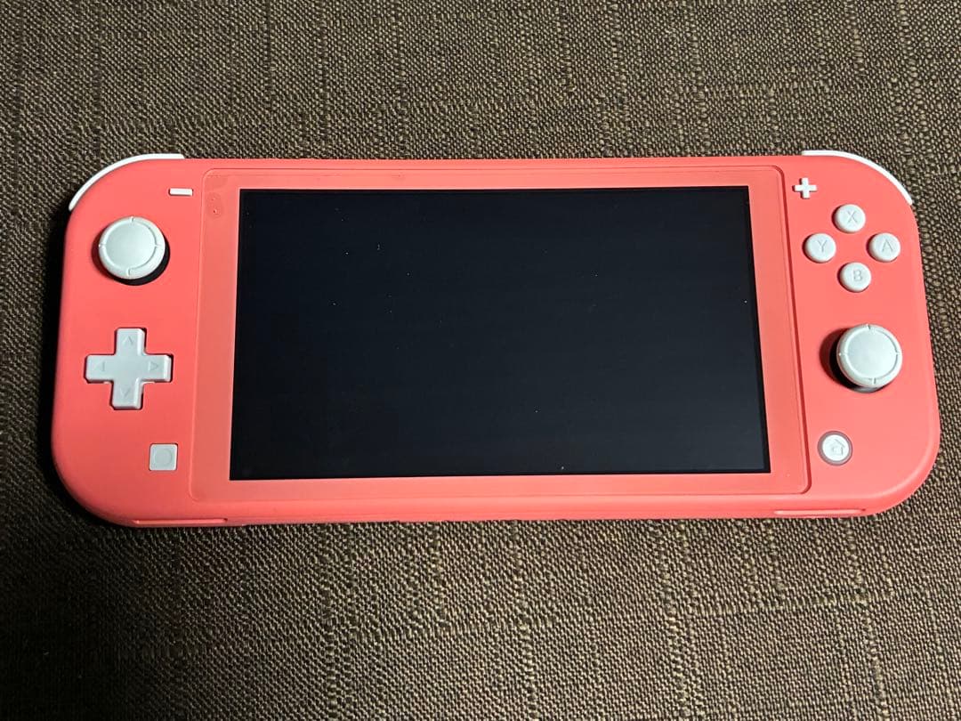 Nintendo Switch light コーラルピンク　ソフト付き