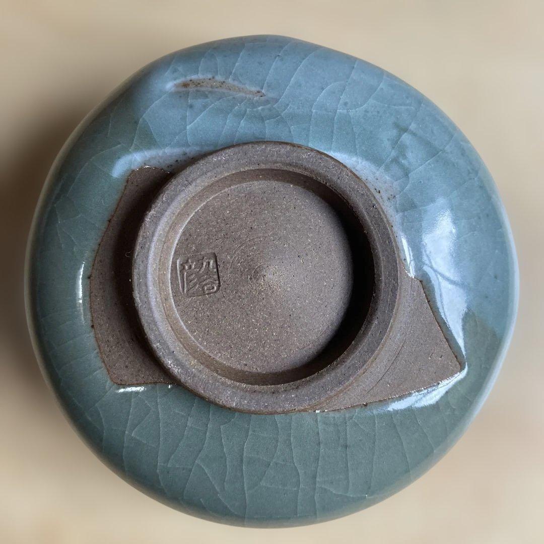 新田邦彦　老梅　古木　紅梅　抹茶碗　九谷焼　九谷彦　灰緑　モスグレイ　お正月