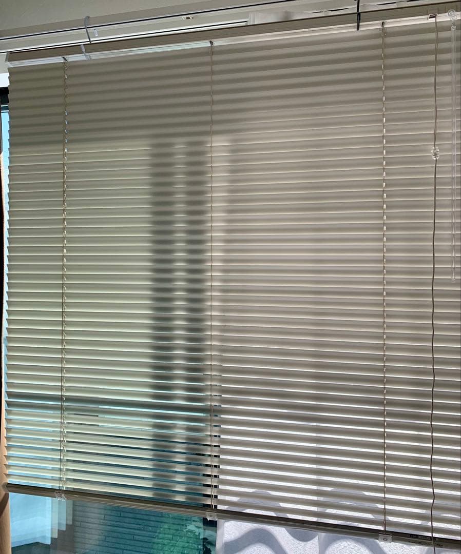 アルミブラインド　W1000×H1030 マットホワイト色