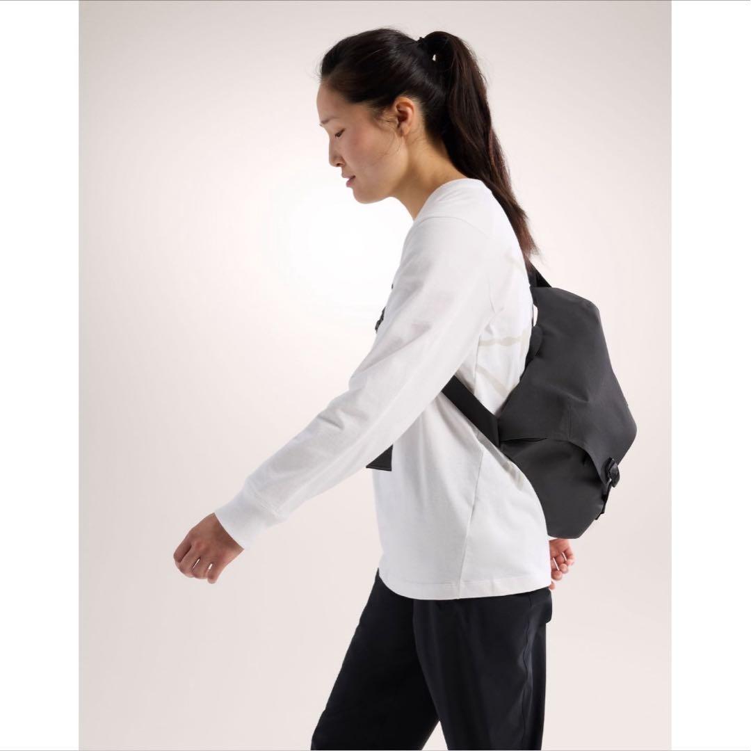 ⭐︎新品未使用⭐︎アークテリクス　グランヴィル10 クーリエ　BLACK 男女兼用