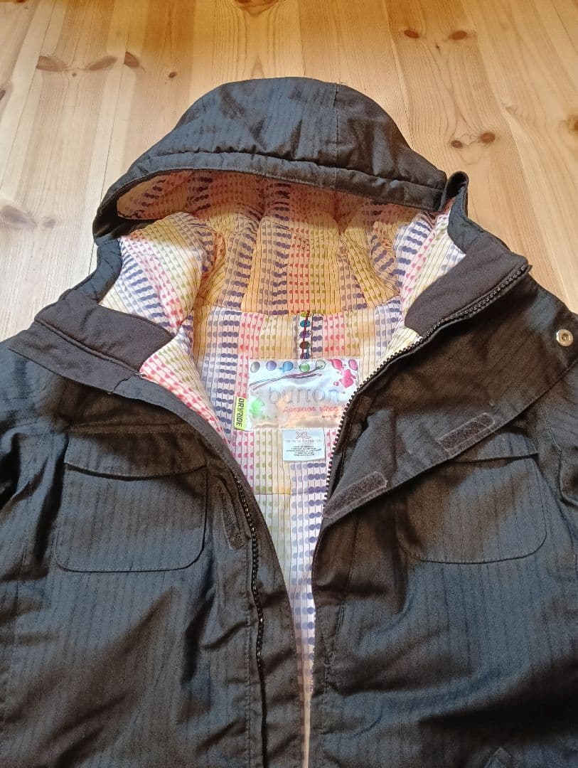 Burton 子ども用スノーボードウェアセット