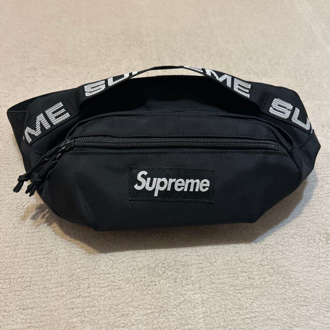 Supreme ブラック ボディバッグ・ウエストポーチ