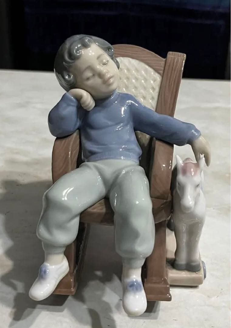 リヤドロ　へとへと　陶器