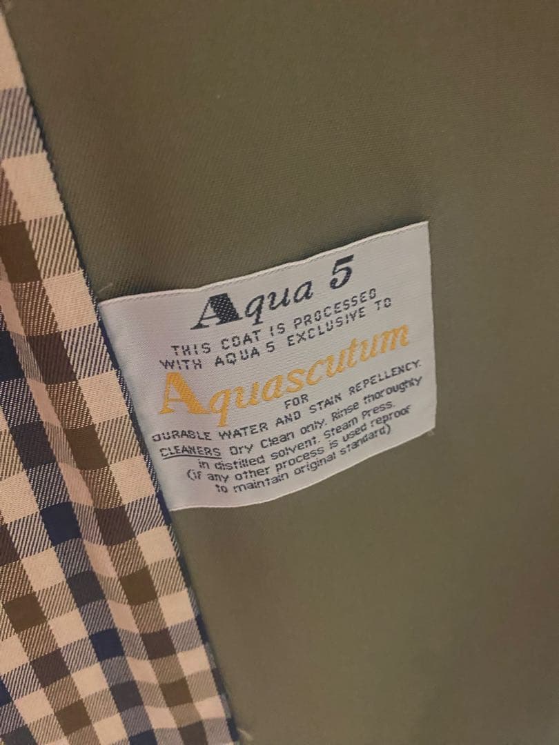 Aquascutum トレンチコート