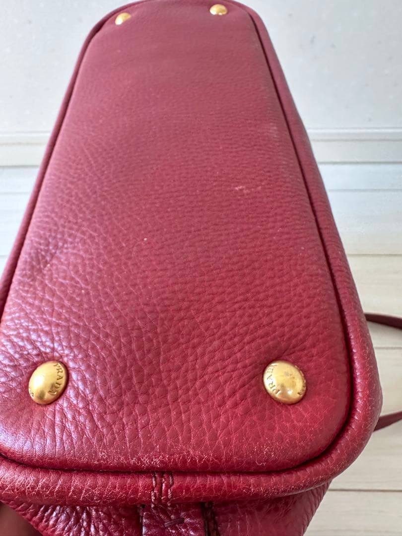 PRADA レザー 赤 トートバッグ