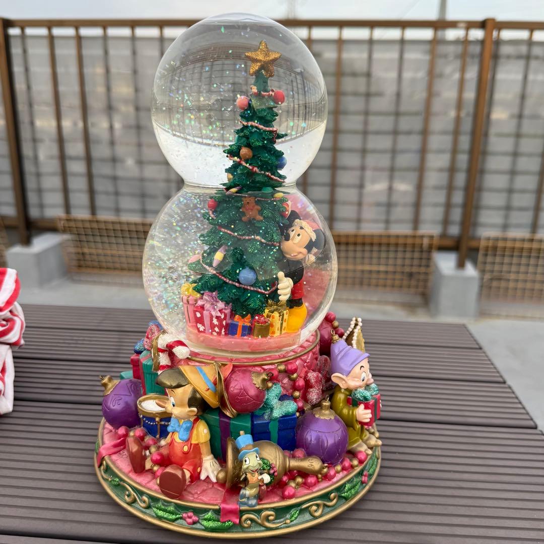 ディズニーミッキーピノキオ白雪姫ダンボアリス　スノー　グローブ　オルゴール
