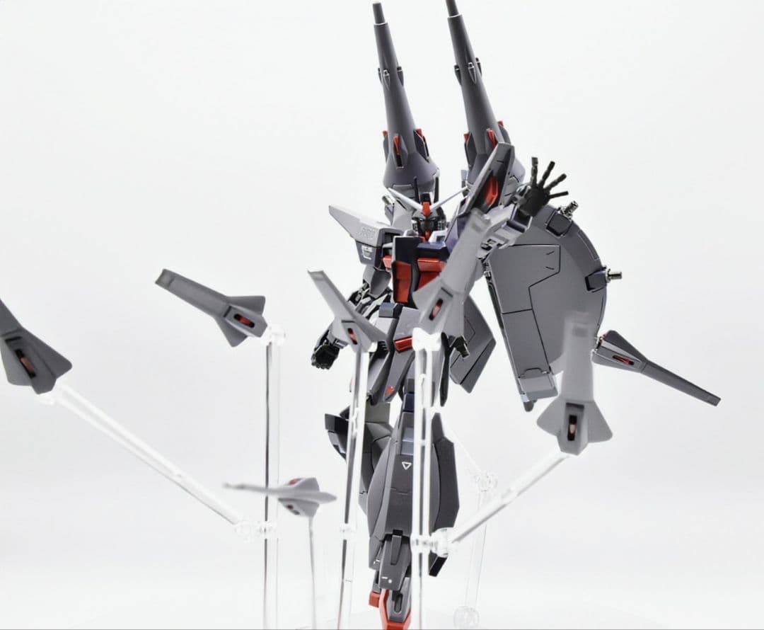 家*ネ様 〚 HGCE 1/144 レジェンドガンダム〛塗装済完成品