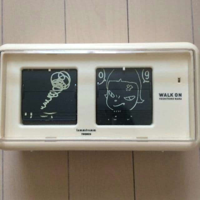 奈良美智 パタパタクロック