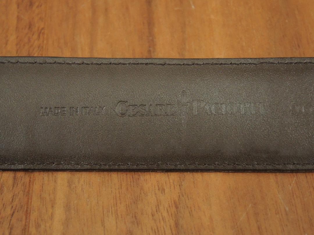 美品　4万円　CESARE PACIOTTI　最高位　リアルクロコレザー　90㎝