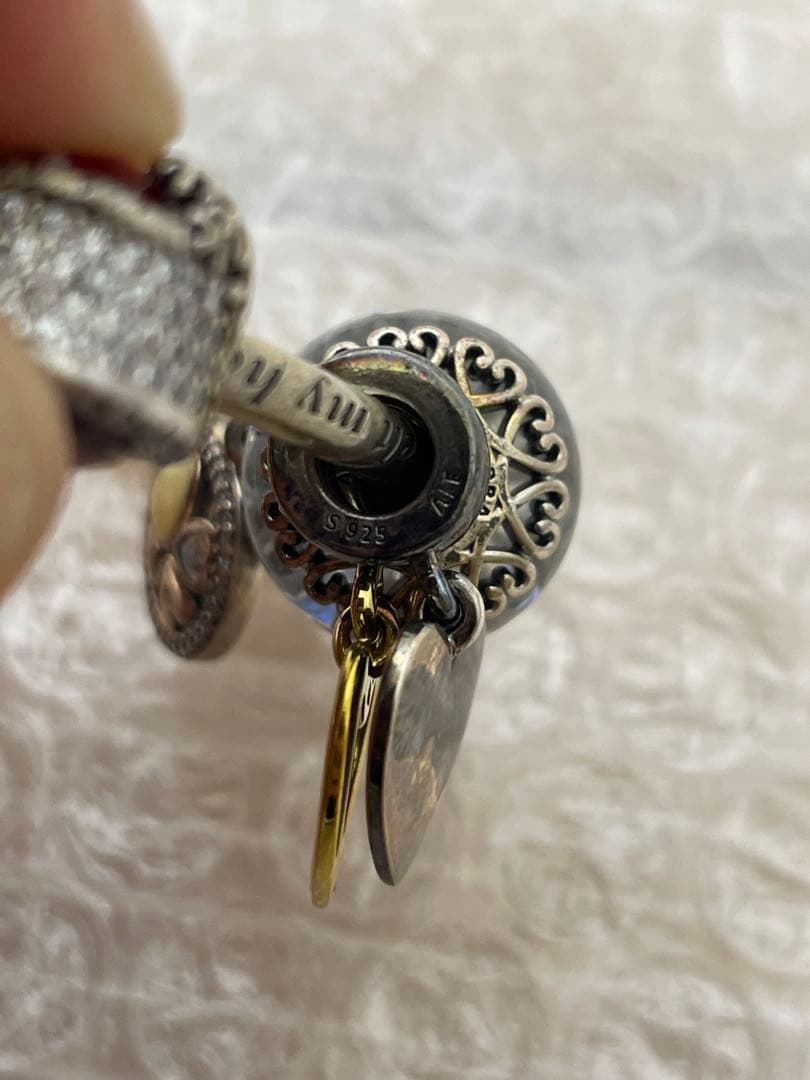 PANDORA ブレスレット　チャーム付き