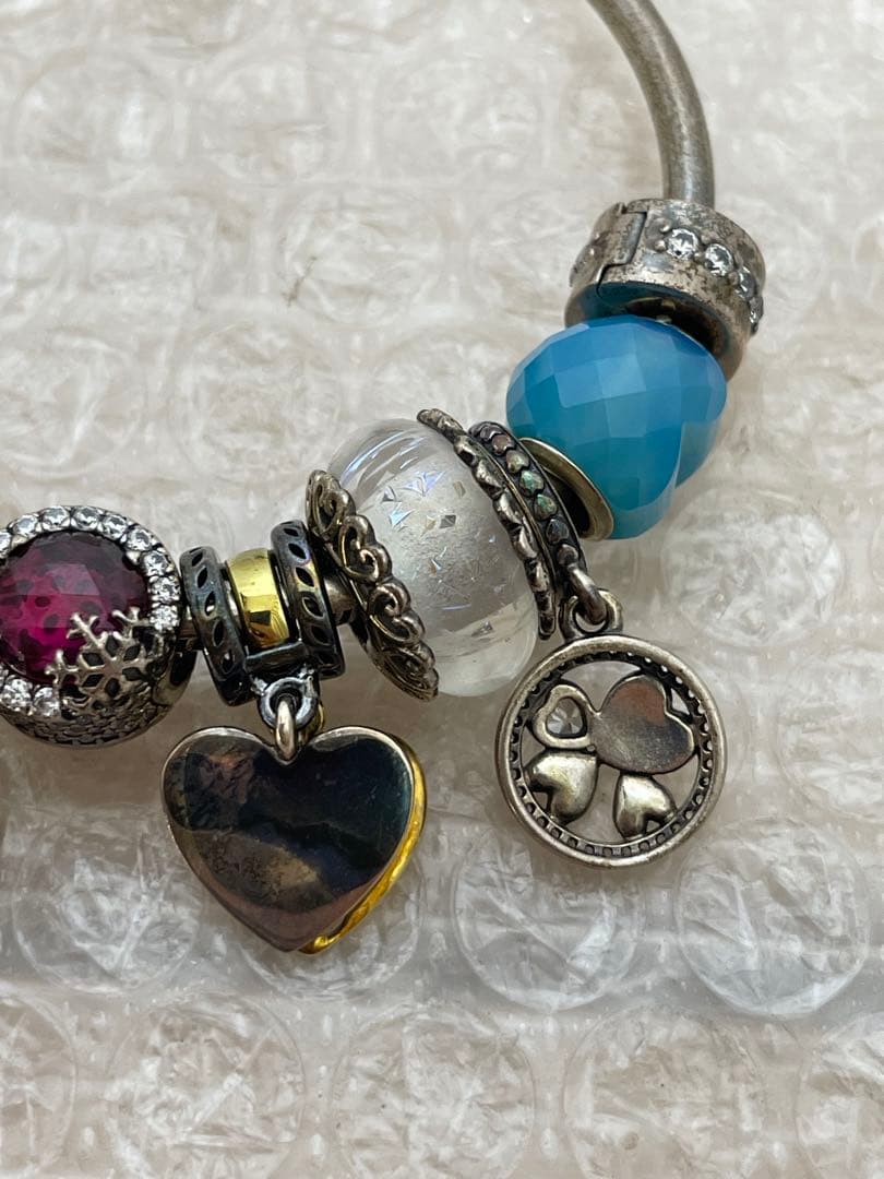 PANDORA ブレスレット　チャーム付き