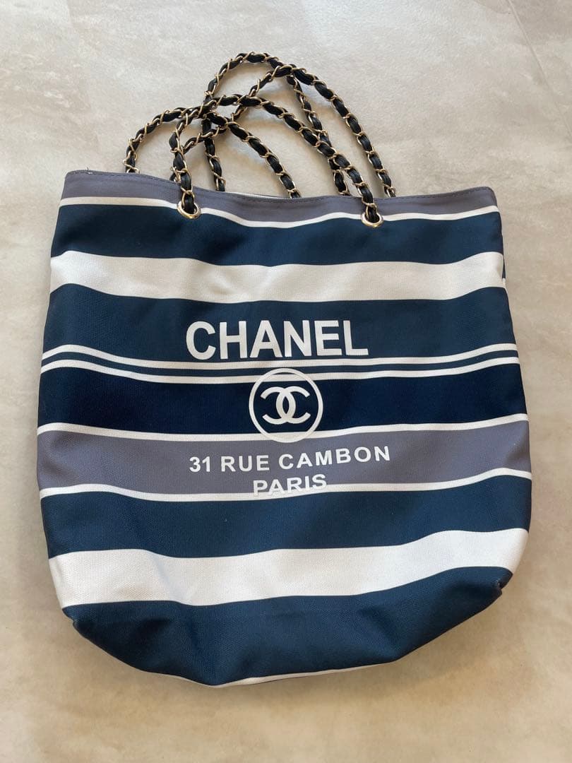 CHANEL ノベルティ　ストライプ トートバッグ 大容量