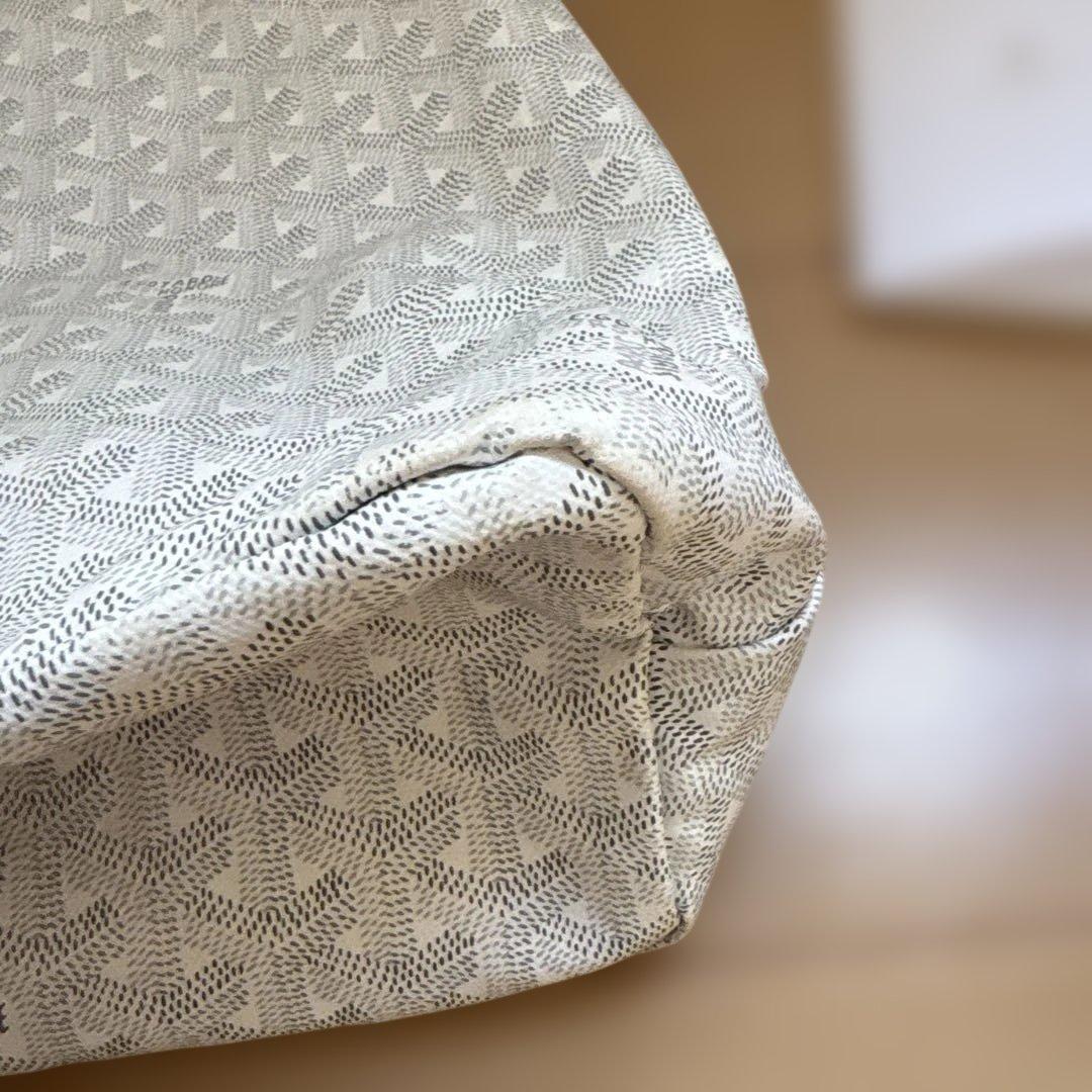 GOYARDゴヤール　ボエムホーボー　バッグ　ホワイト