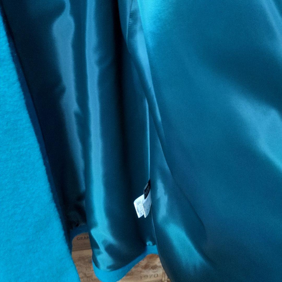 ターコイズブルー ロングコート 新品未使用！値下げ中！