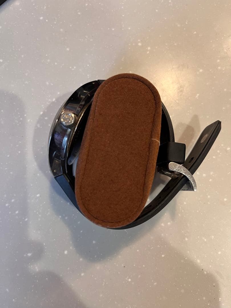 GUCCI シンク　クオーツ メンズ 腕時計