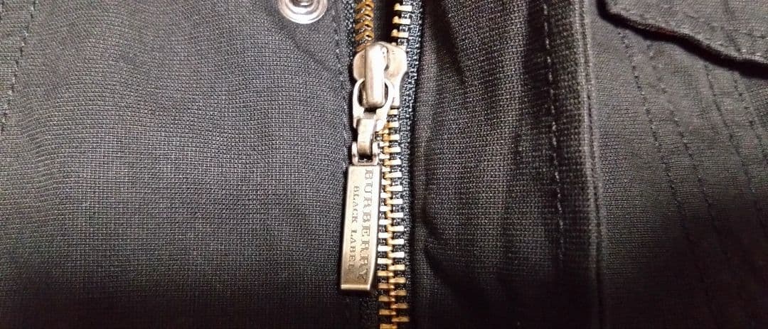 美品■BURBERRY バーバリー ブラックレーベル トラッカージャケット■2