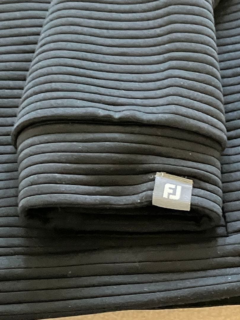 14,300円 footjoy フットジョイプルオーバーフーディー 新しい字体