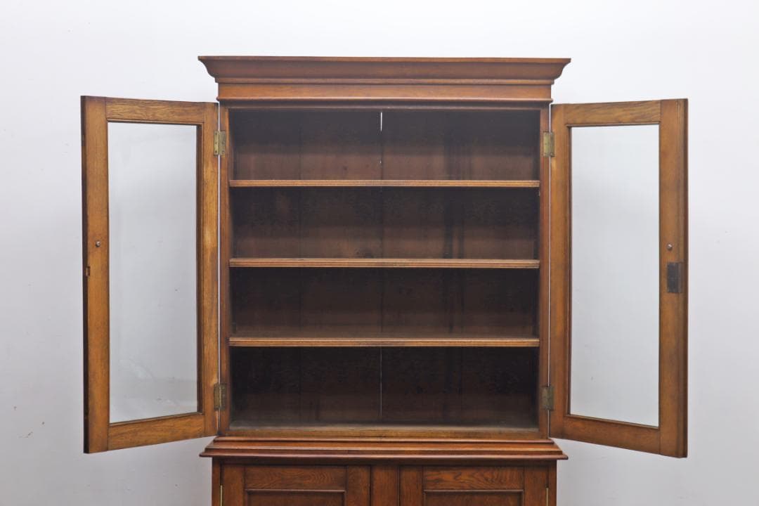 英国 イギリス オーク材 ヴィンテージ ガラス キャビネット 飾り棚 食器棚
