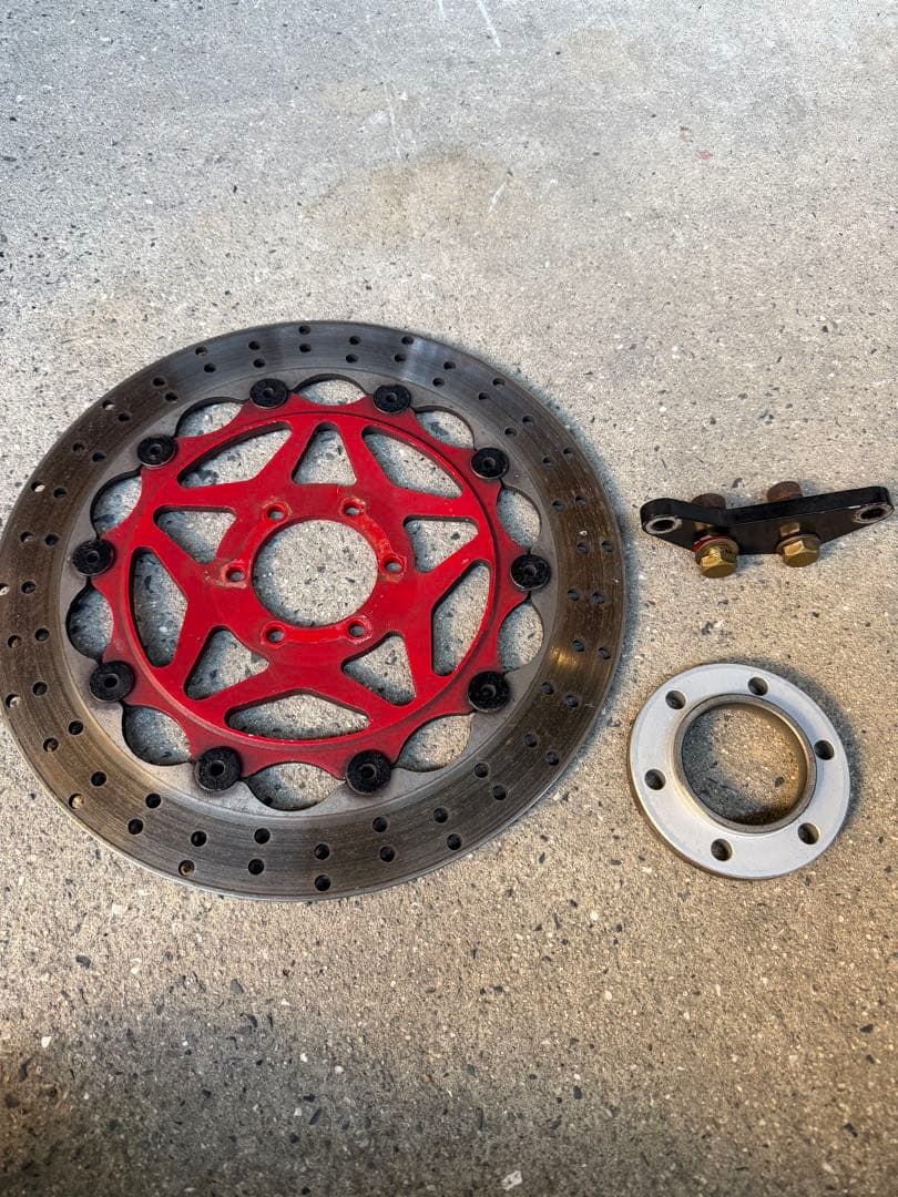 rz250 ブレーキディスク　キャリパーステー　スペーサー
