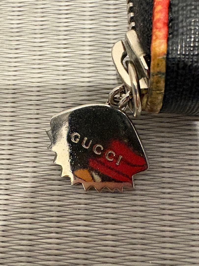 【希少】グッチ ナイト クーリエ ラウンドジップウォレット 長財布 ブラック