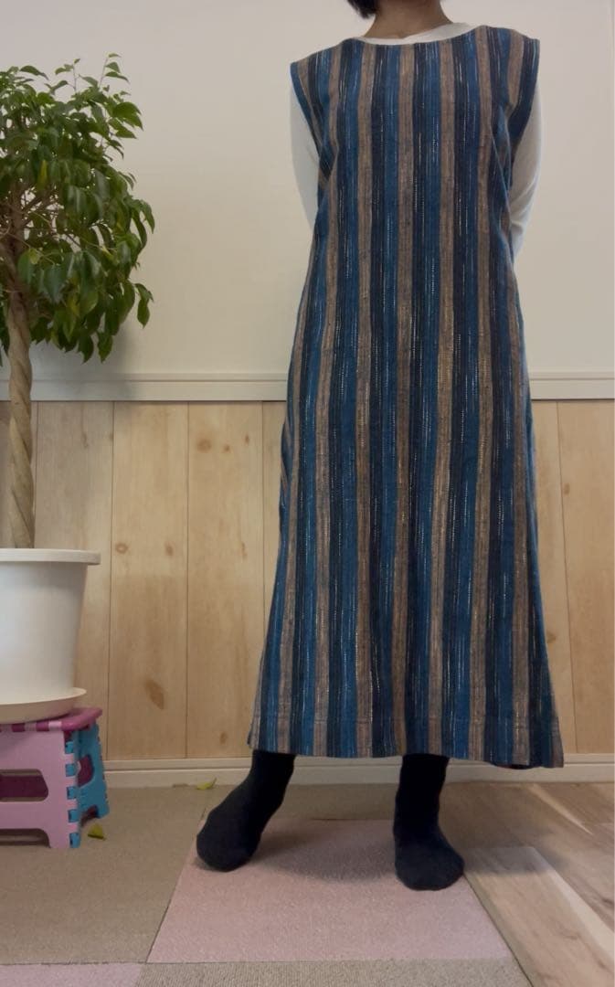 ユ*リ様 うさとの服　藍染め　エプロンワンピース