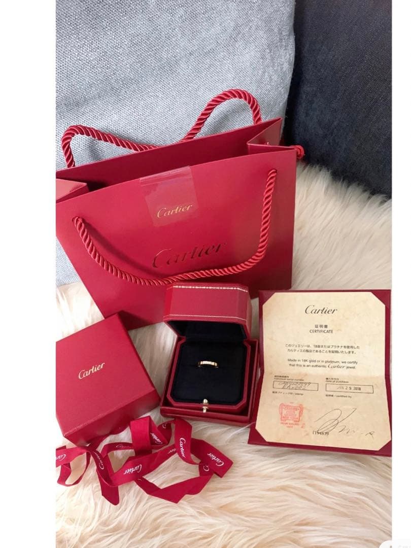 カルティエ　リング