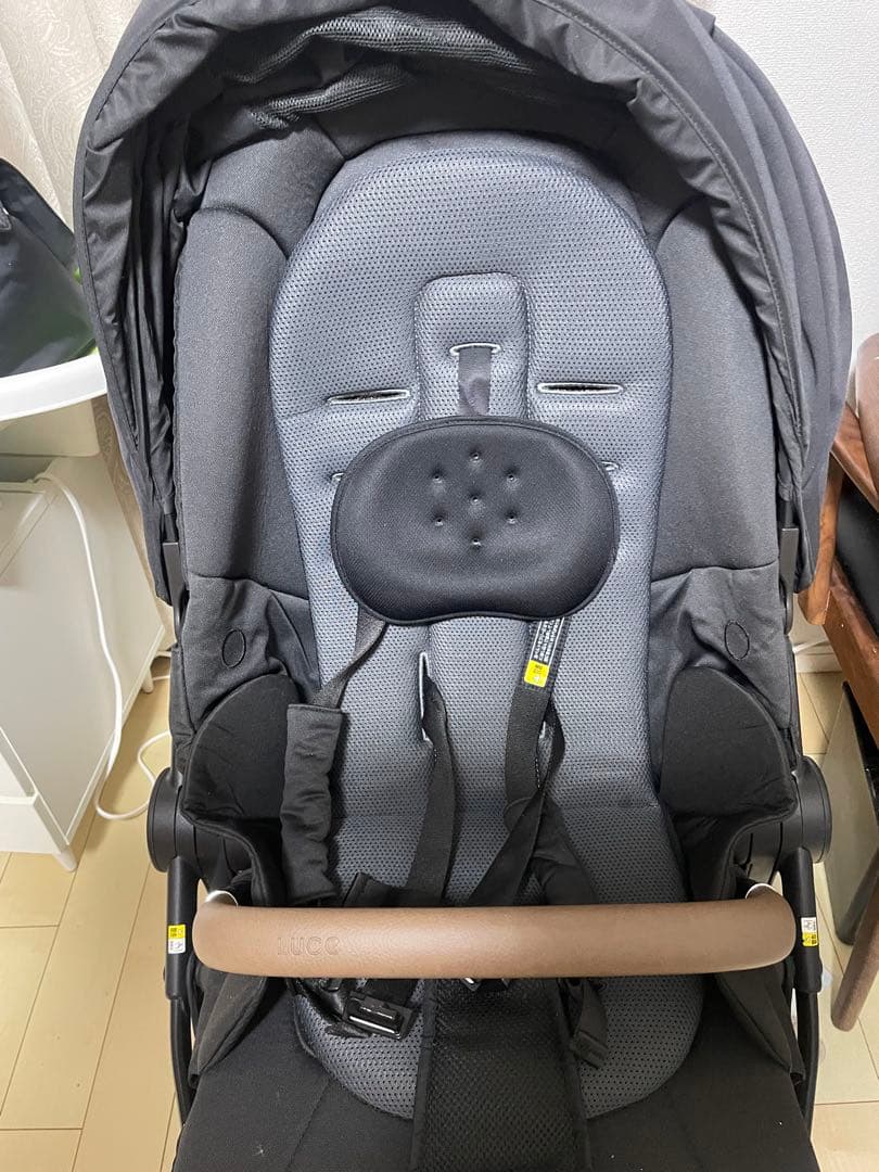 アップリカ　ルーチェ　ベビーカー