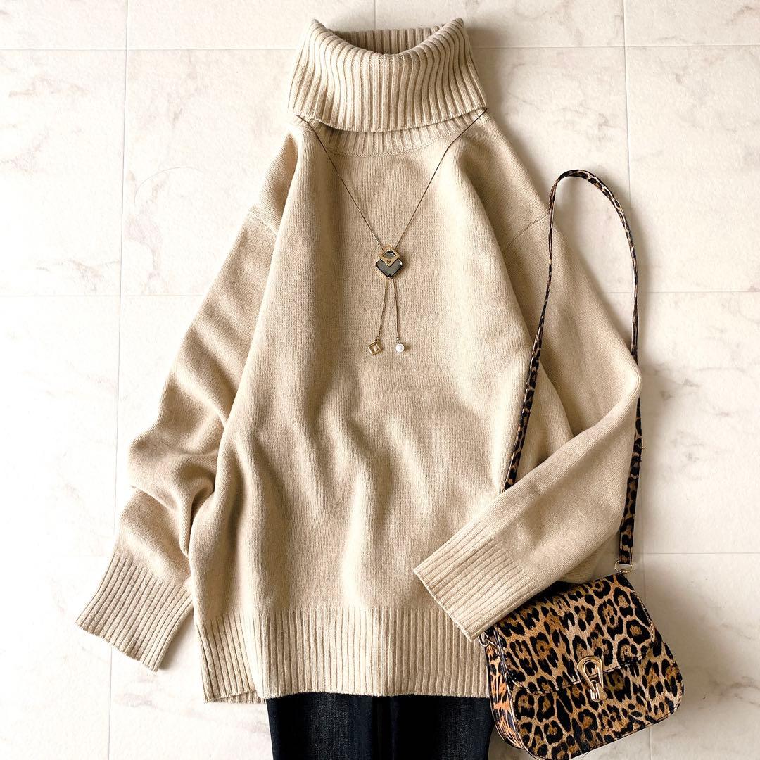 美品☆ドゥーズィエムクラス ミドルゲージタートルニット