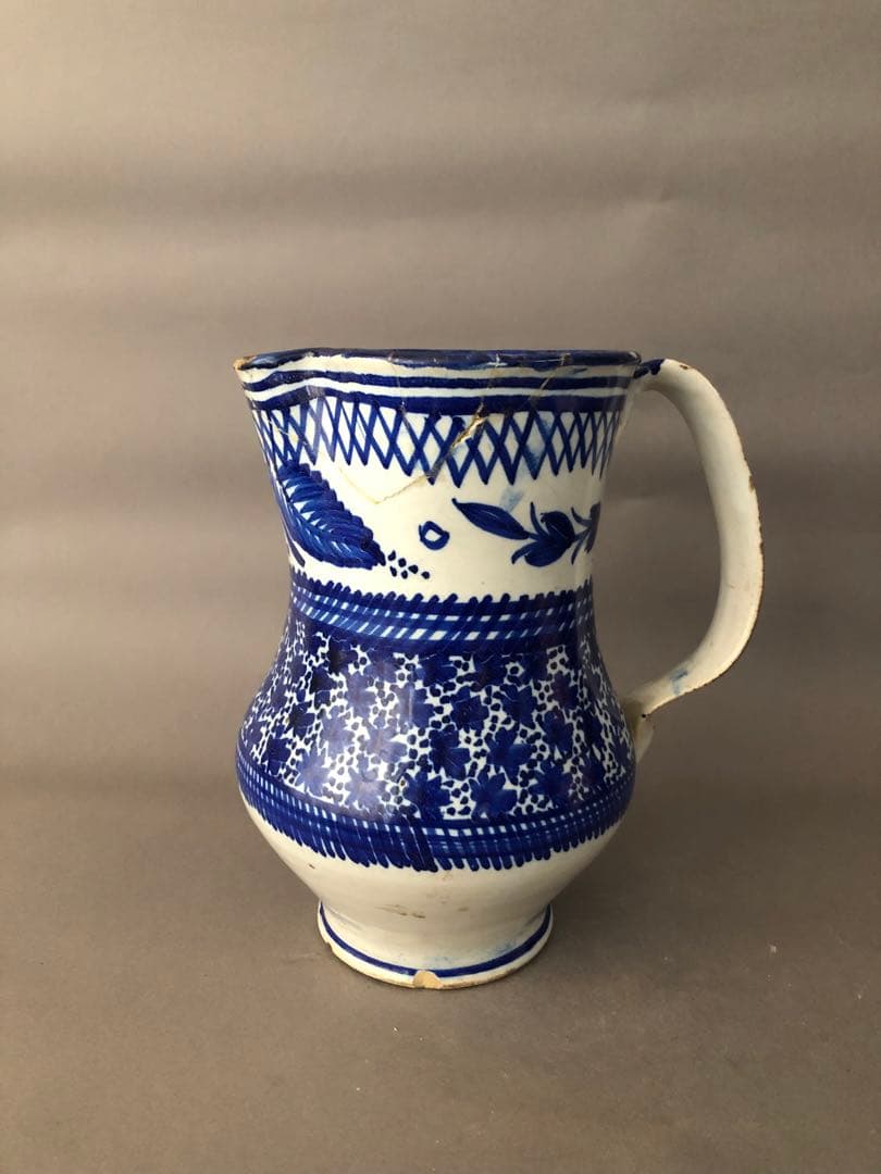 スペイン骨董　古陶 陶器　マニセス焼の水差し、ピッチャー　アンティーク